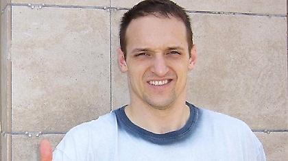 Συμπαίκτης του Ζήση ο Ρακόσεβιτς!