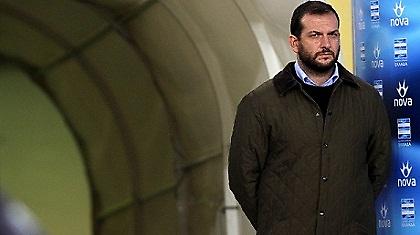 Ας μην έχουμε παράλογες απαιτήσεις από τον Αδαμίδη...