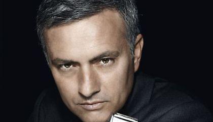 O Jose Mourinho, το νέο πρόσωπο των ξυριστικών μηχανών Braun