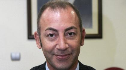 Γήπεδο και παίκτες θέλει ο Σάμιος