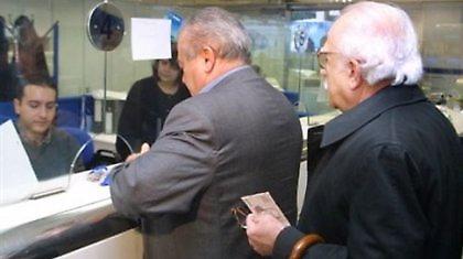 Έρχονται νέα μέτρα για τις συντάξεις