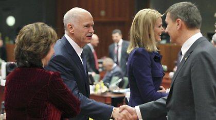 Μεταρρυθμίσεις ή... δραχμή