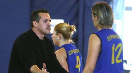 Ακάθεκτες Αθηναϊκός και Εσπερίδες