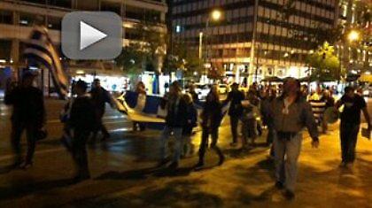 Αγανακτισμένοι…πεζοπόροι στο Σύνταγμα