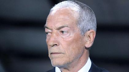 Ο Φερέιρα τιμωρεί τους φωστήρες της μπάλας