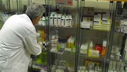 Ελευθερώνεται το ωράριο των φαρμακείων από αύριο