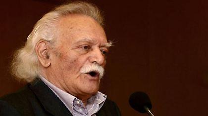 Σ’ευχαριστώ Μανώλη Γλέζο