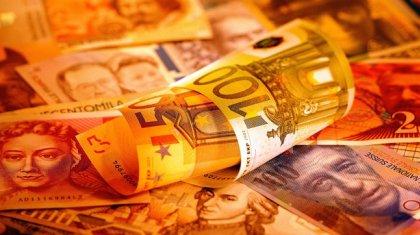 Στον αέρα (;) η έκτη δόση του δανείου