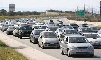 Ουρές χιλιομέτρων στην Εθνική!