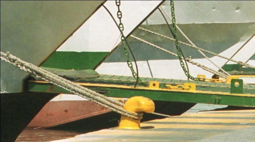 Τα πλοία φεύγουν