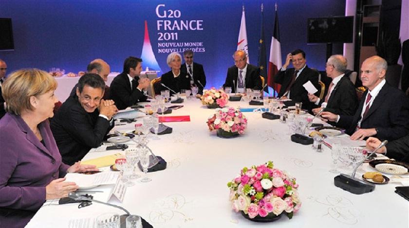 Δημοψήφισμα στις 4 Δεκεμβρίου, για παραμονή ή όχι στο Ευρώ