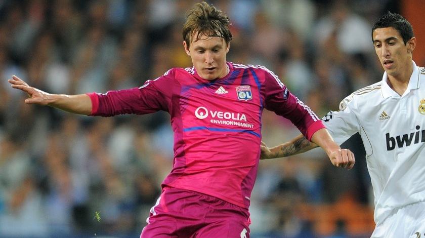 Επιτέλους υπέγραψε ο Κάλστρομ!