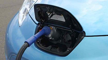 Η Nissan ετοιμάζει υποδομές φόρτισης για τα ηλεκτρικά