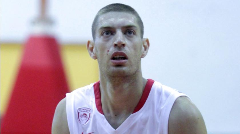 Επιστρέφει ο Πελεκάνος