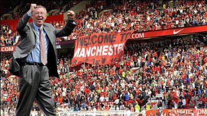 Το «Ολντ Τράφορντ» φορά τα καλά του