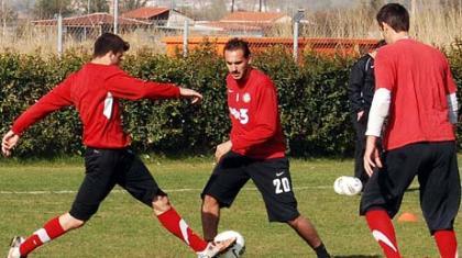 Με τον αρχηγό για το τρίποντο