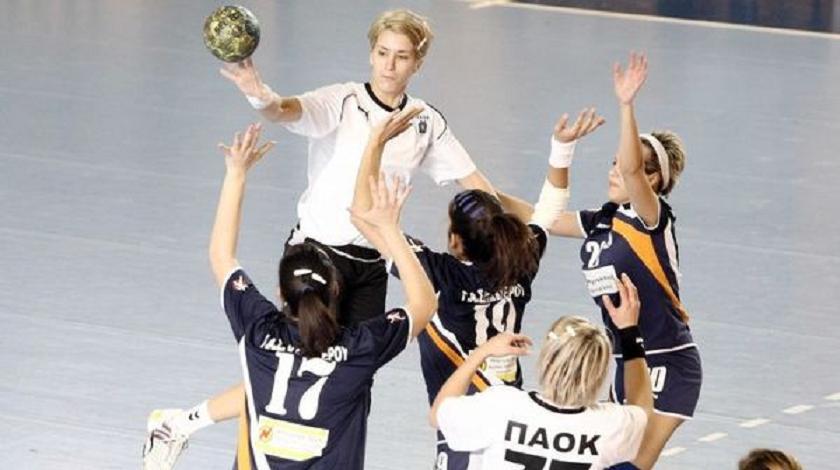 Έχει «βουνό» μπροστά του