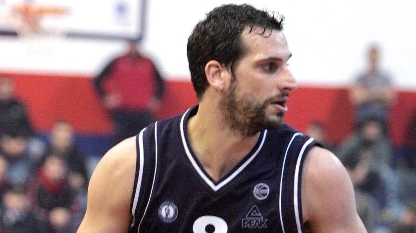 O Παπανικολόπουλος στον Ηλυσιακό