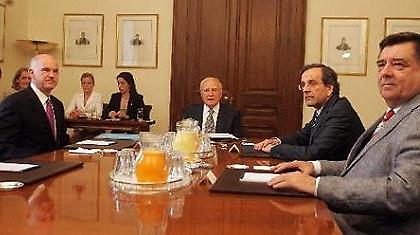 Τελειώνει το… σίριαλ!