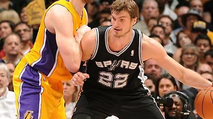 Εξετάζει Σπλίτερ η Ουνικάχα