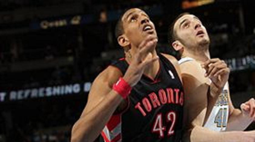 Στην Τουλόν ο Αζίνκα