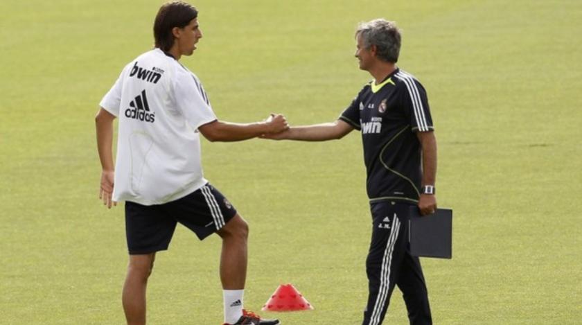 Κεντίρα: «Τέλειος προπονητής ο Μουρίνιο»