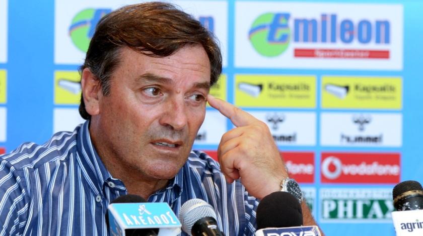 Ξέμεινε από «άσο» ο Τεννές