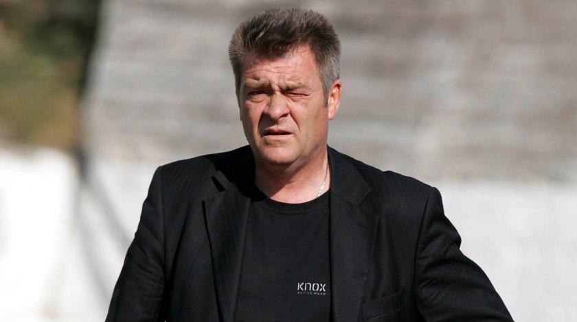 Παντέλης και επίσημα