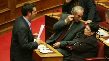 Πυρά από τα αριστερά κατά της νέας κυβέρνησης