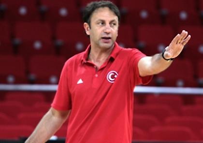 Ανανέωσε ο Ενέ