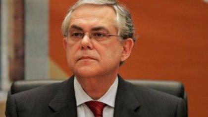 «Οχι» νέοι φόροι και μειώσεις μισθών - συντάξεων