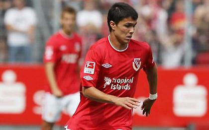 Έκλεισε 17χρονο η Ντόρτμουντ