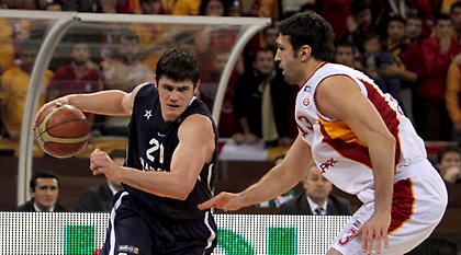 Θρίαμβος Εφές στο ντέρμπι