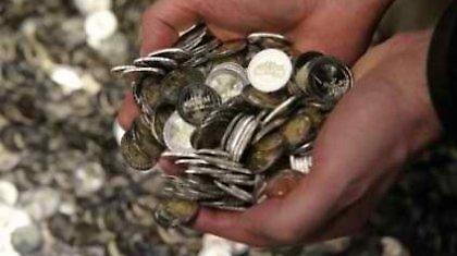 Φρένο στους φόρους, γκάζι στη μείωση του κράτους