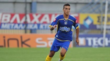 Μέσα και ο Κουρμπέλης!