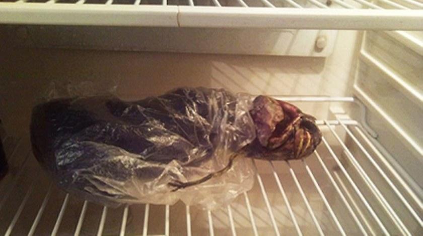 Δεν είμαστε μόνοι!