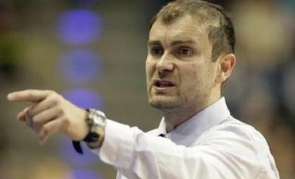 Ανέλαβε τη Ροάν ο Παβίτσεβιτς