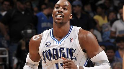 Πάει να τα «τινάξει» όλα η Ρεάλ!