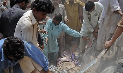 Πολύνεκρες επιθέσεις στο Πακιστάν