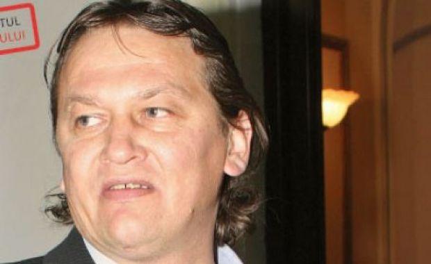 «Οι Έλληνες έπαιζαν με τα… τρίτα»