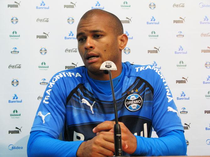 Γκάμπριελ: «Θα λατρέψουν τον Ροναλντίνιο στην Ελλάδα»