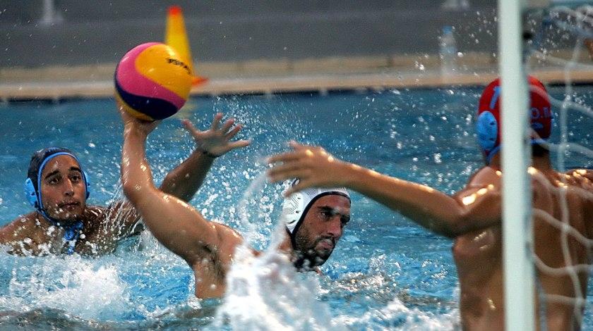 Η Χίος «έκλεψε» το τρίποντο