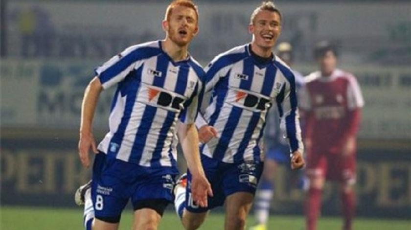 Πρώτη και με τεσσάρα!