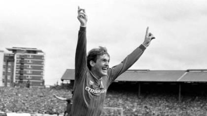 Ο Κένι επιστρέφει στον τόπο του εγκλήματος (video)