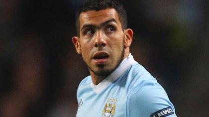 Τα …μαζεύει για Αγγλία ο Τέβες