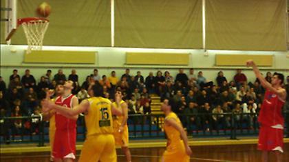 Πέταξαν στην κορυφή οι Ίκαροι