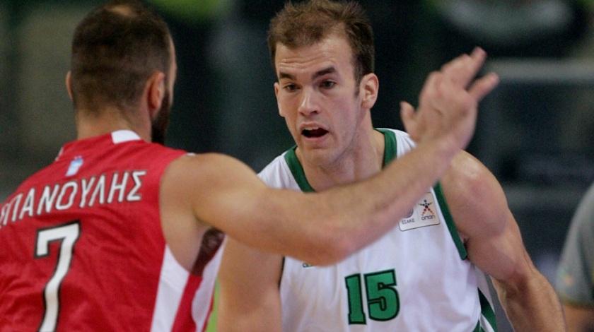 Νικ Καλάθης: «Σημαντική νίκη, αλλά πρέπει να βελτιωθούμε»
