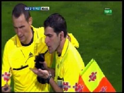 Διακοπή λόγω τραυματισμού βοηθού στο Γρανάδα-Μαγιόρκα