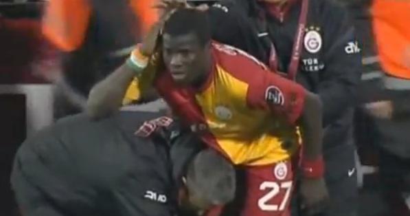 Ο κατατρεγμένος Εμπουέ (video)