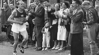 Ο «άνθρωπος-ατμομηχανή»! (video)